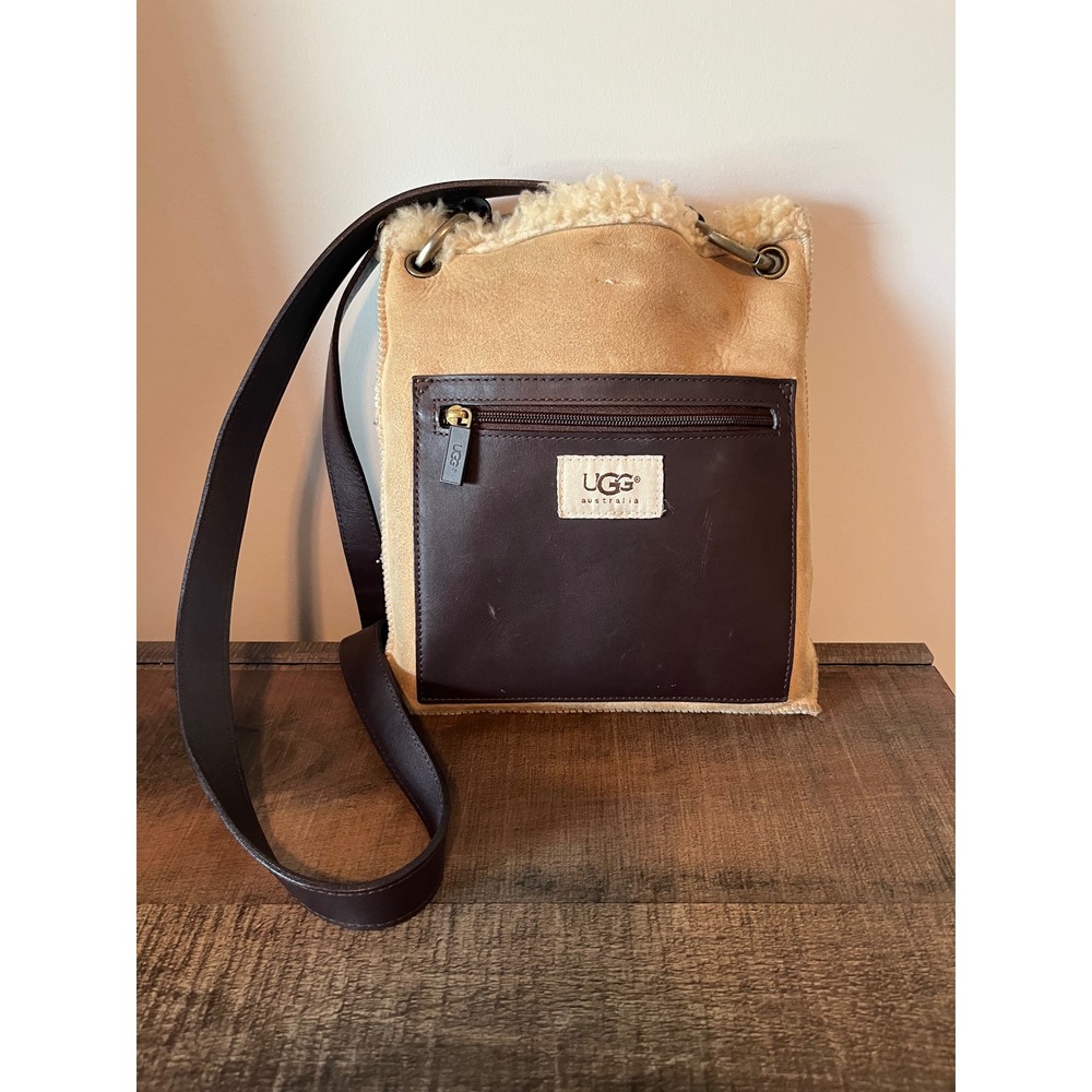 Y2K UGG Australia Tan Suede Shearling Crossbody Bag Brown Leather Pocket Vintage